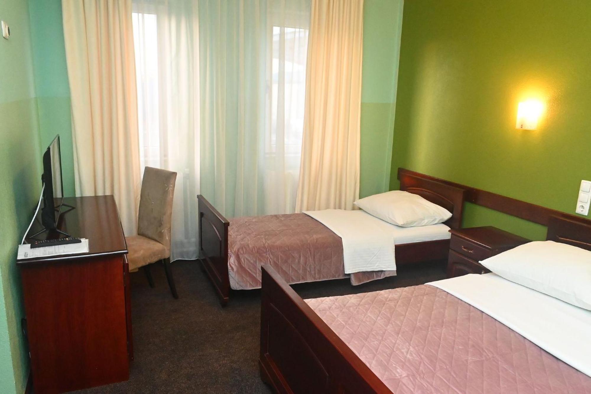 Motel Atlantis Prijedor Eksteriør billede